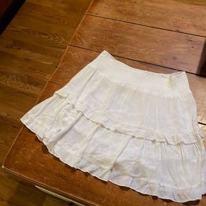 White dotted skirt with ruffles